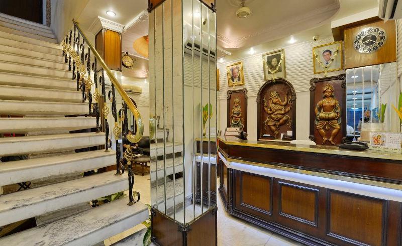 Hotel Heera Kolkata Eksteriør bilde