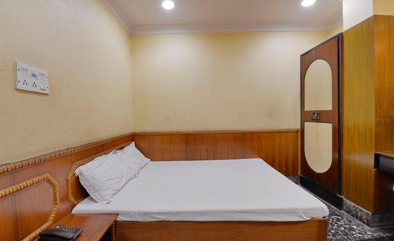 Hotel Heera Kolkata Eksteriør bilde
