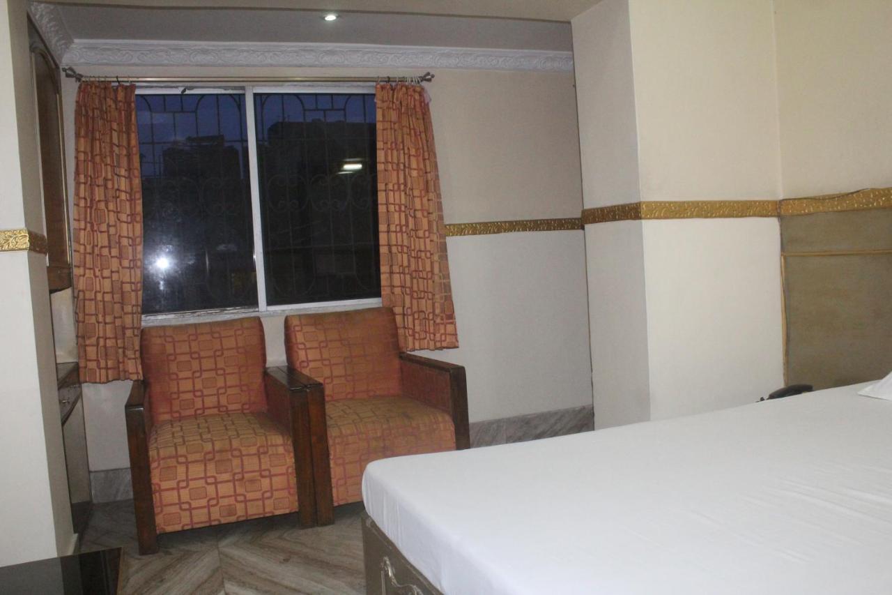 Hotel Heera Kolkata Eksteriør bilde