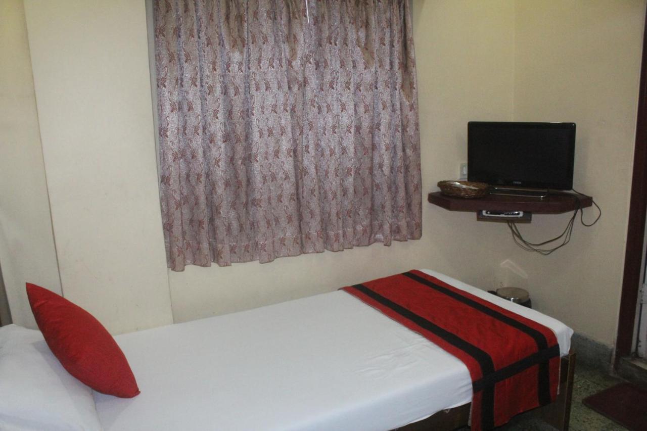 Hotel Heera Kolkata Eksteriør bilde